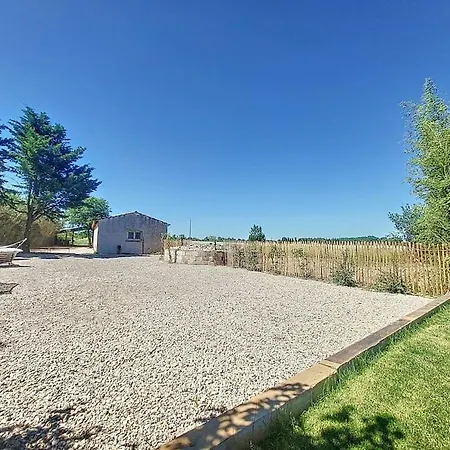 Mas T6 Contemporain Avec Piscine Chauffee * Ним